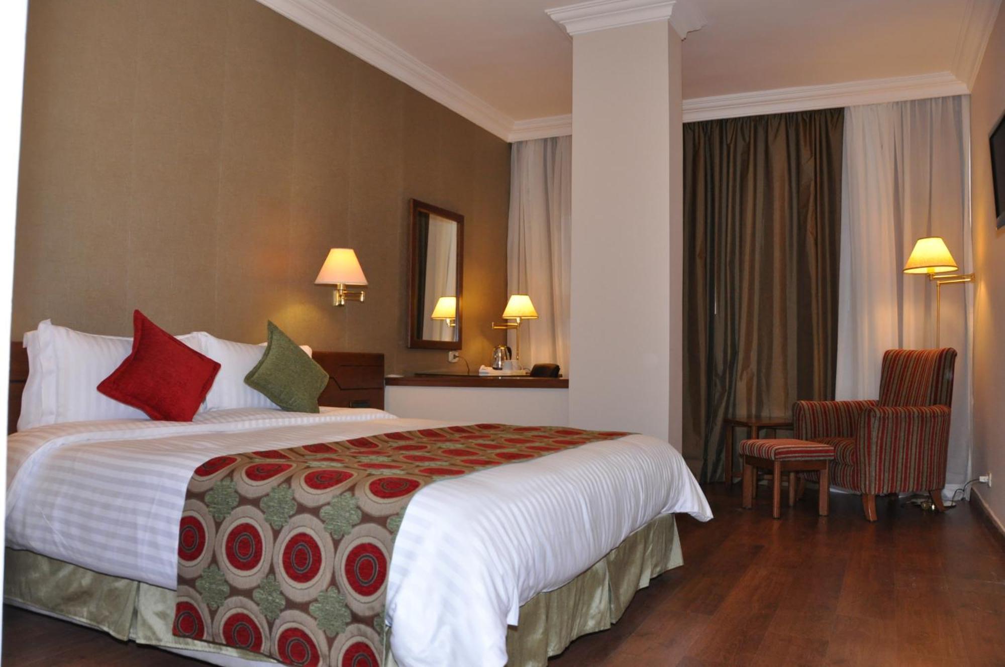 Orient Prince Hotel Beirut Ngoại thất bức ảnh