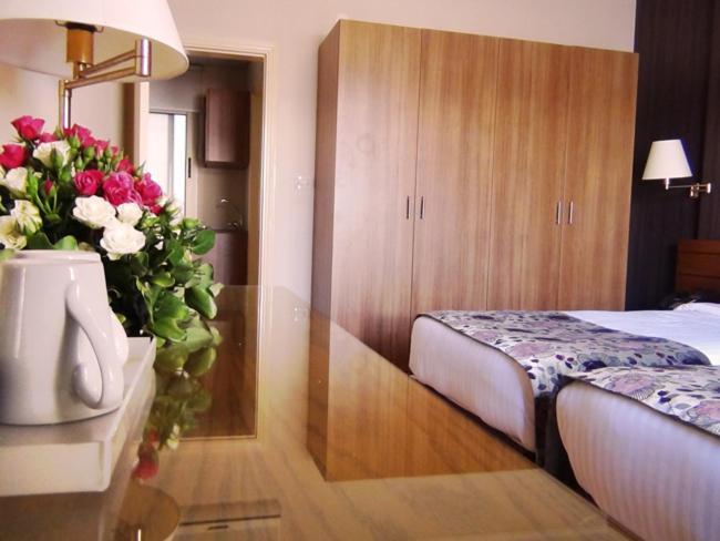 Orient Prince Hotel Beirut Phòng bức ảnh